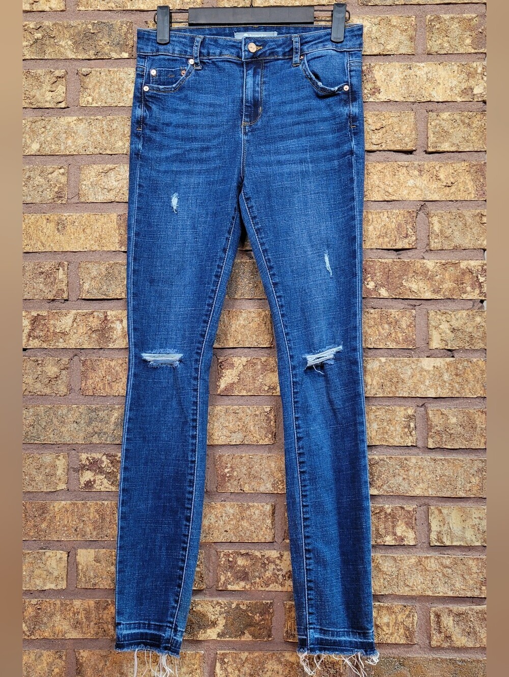 Tractr Skinny Distressed Denim Jeans Size 6 Cotton Blend Stretch Raw Hem